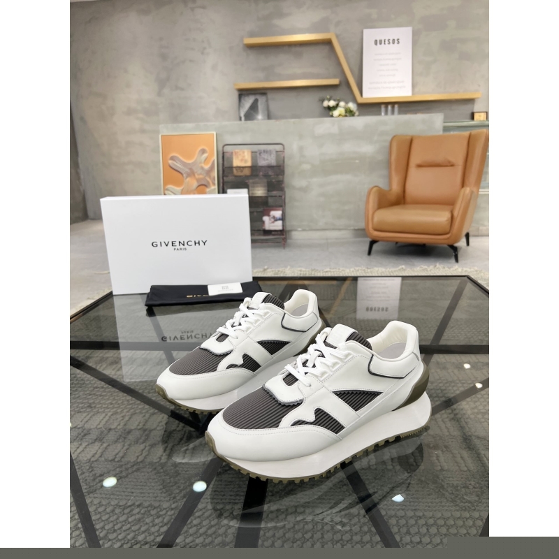 Givenchy Sneakers